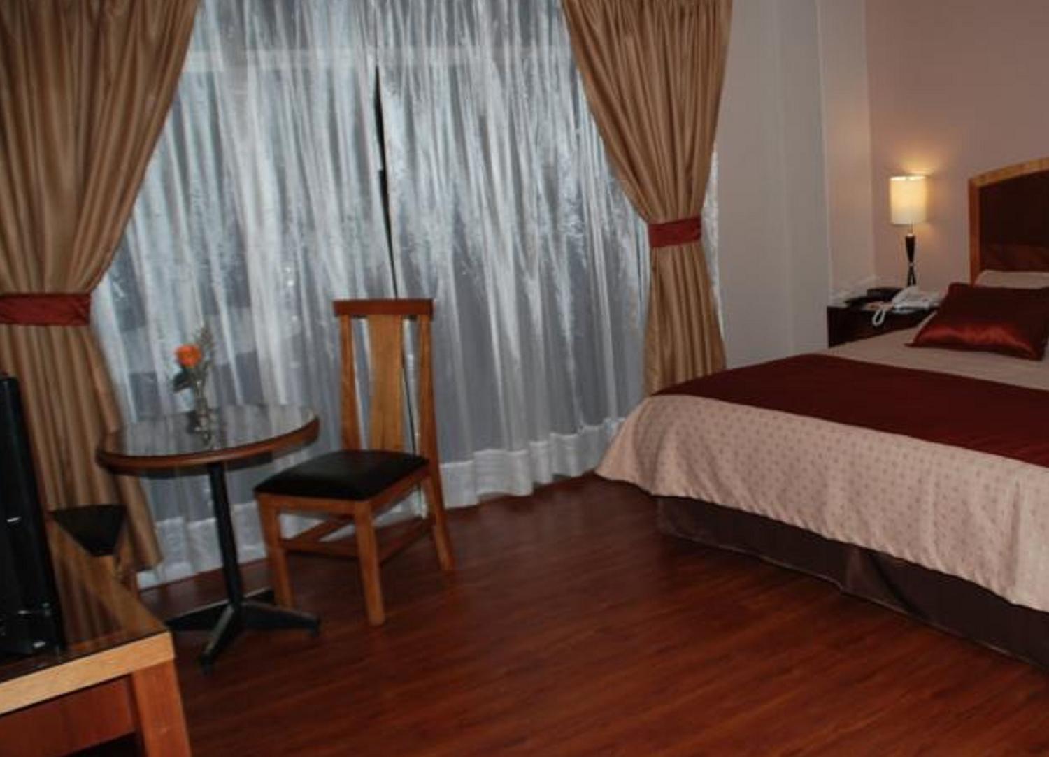 Hotel Santa Monica Κουένκα Εξωτερικό φωτογραφία