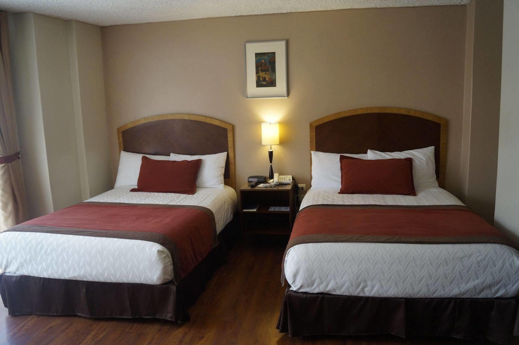 Hotel Santa Monica Κουένκα Εξωτερικό φωτογραφία